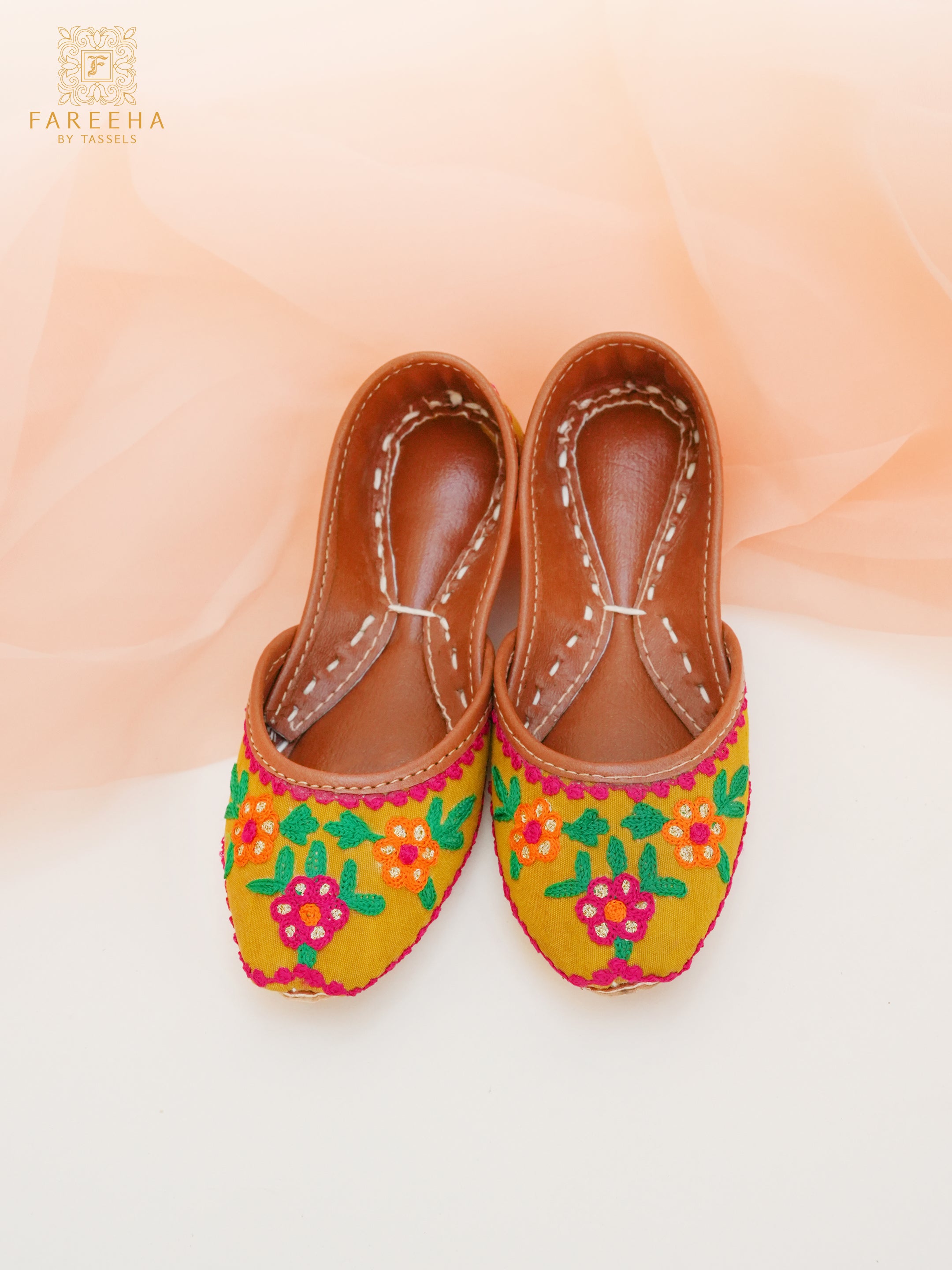 Fareeha by Tassels Kids Khussa Daffodil