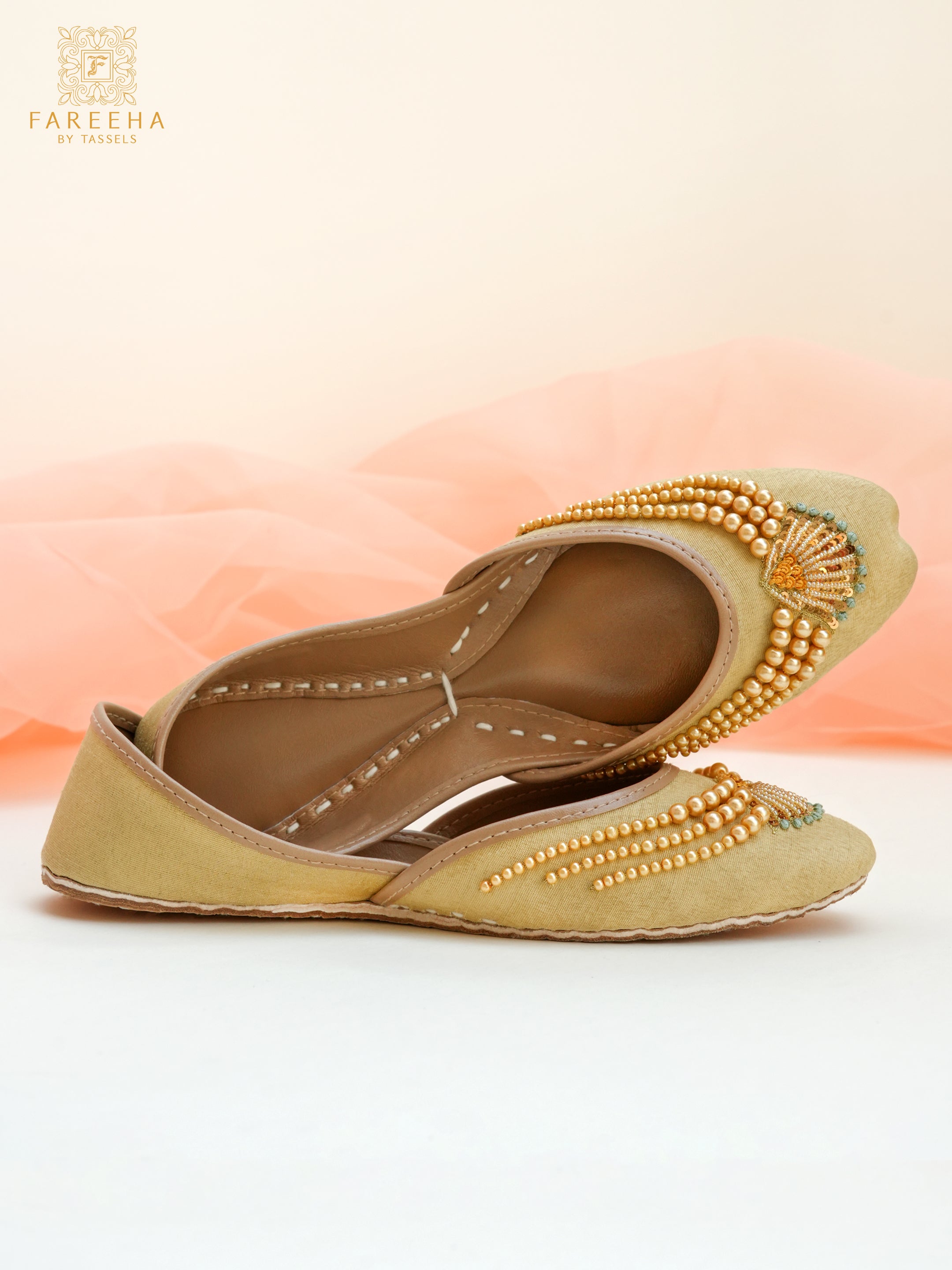 Fareeha by Tassels Women Khussa Titli