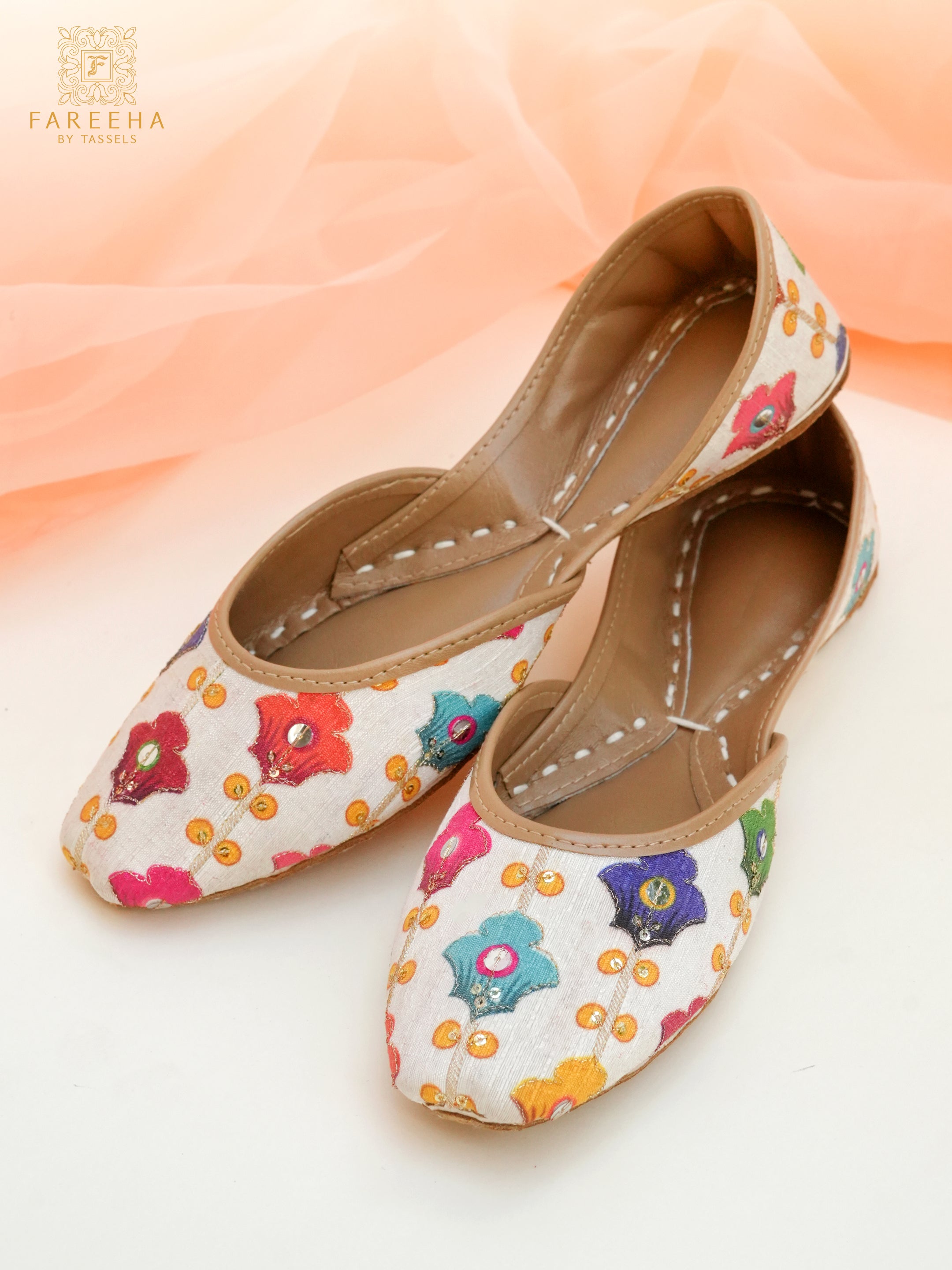Fareeha by Tassels Women Khussa Tulip