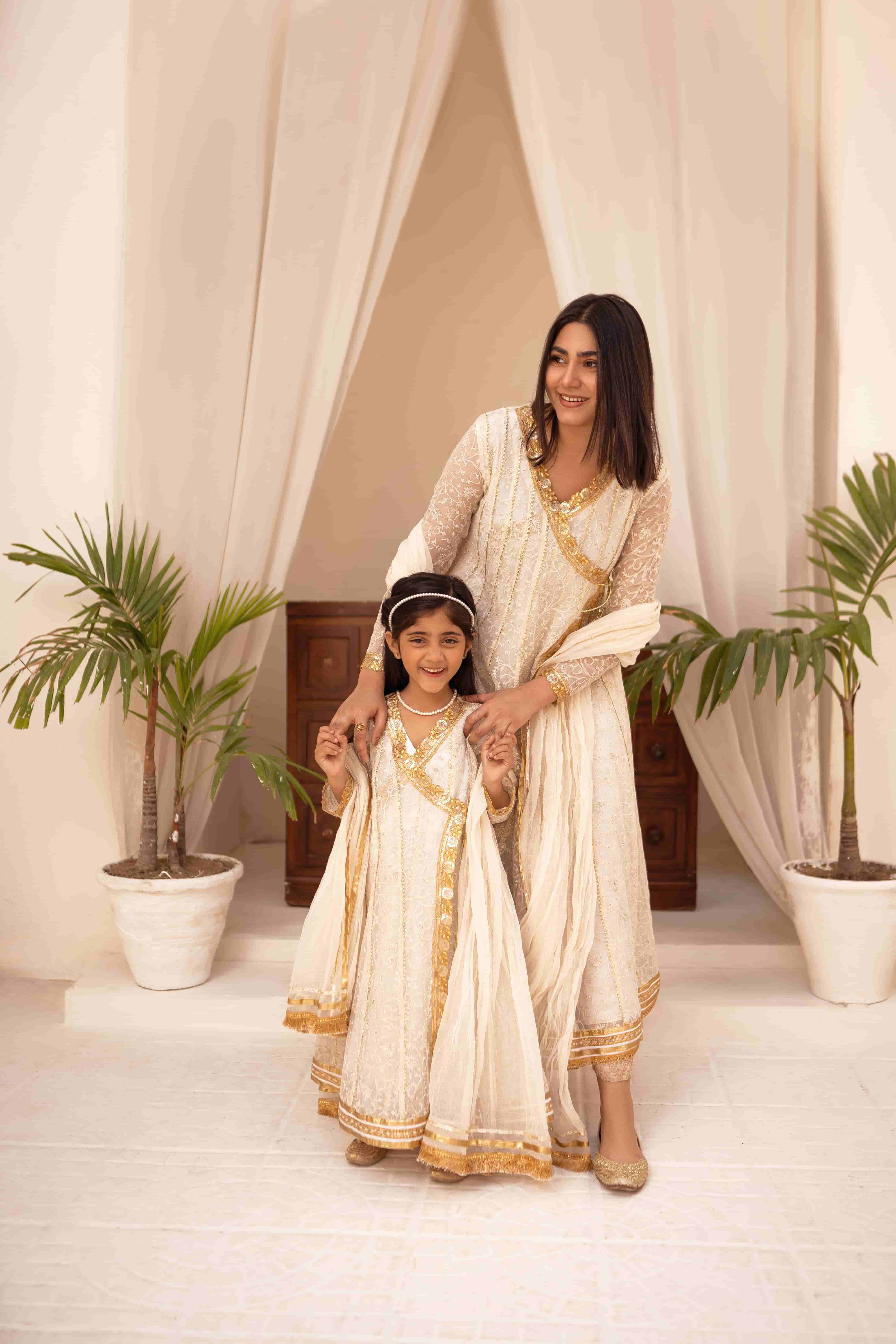 Mom Daughter Dresses - Buy Mom Daughter Dresses online at Best Prices in  India | Flipkart.com
