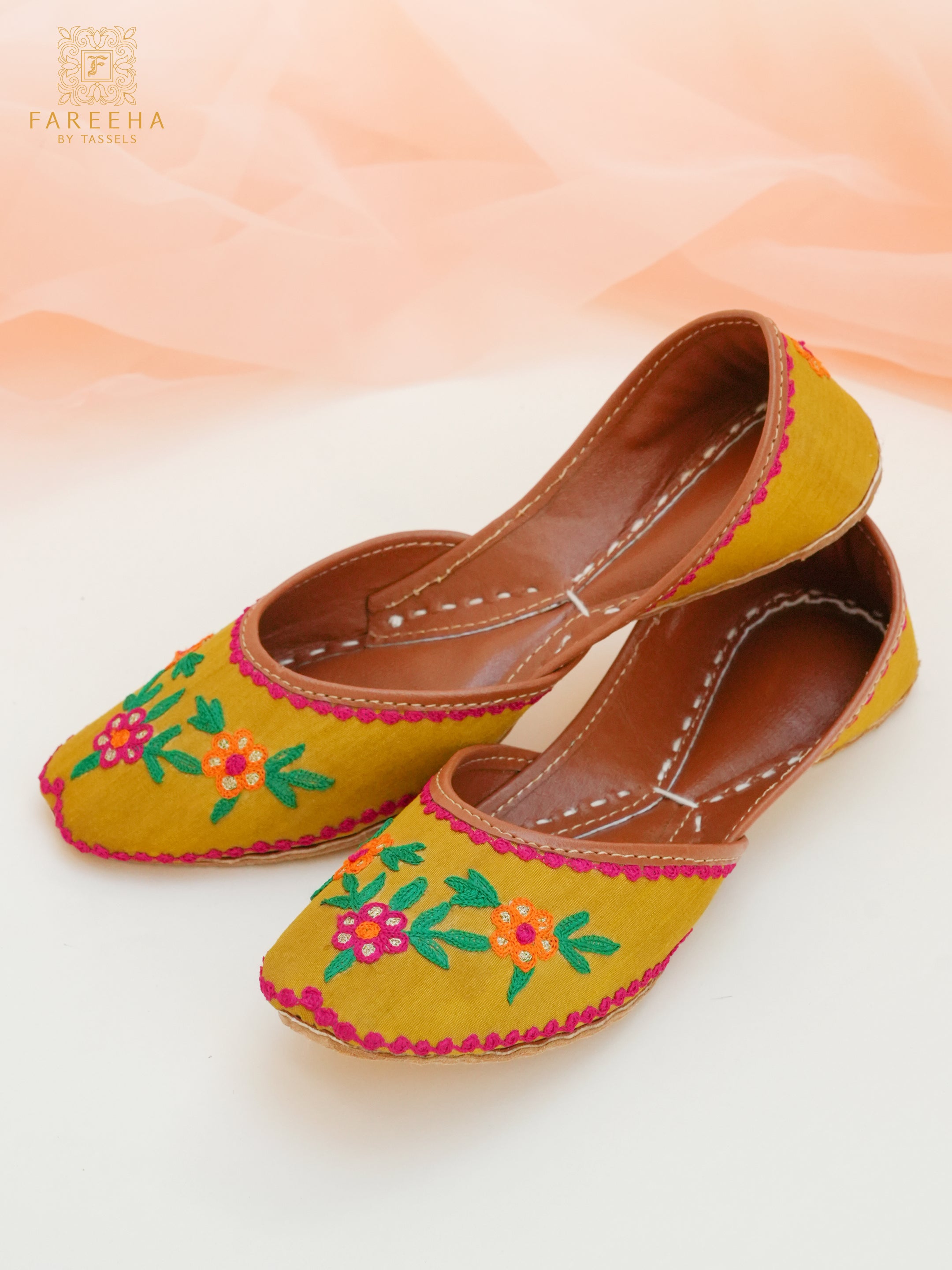 Buy Fareeha by Tassels Women Khussa Daffodil TASSELS